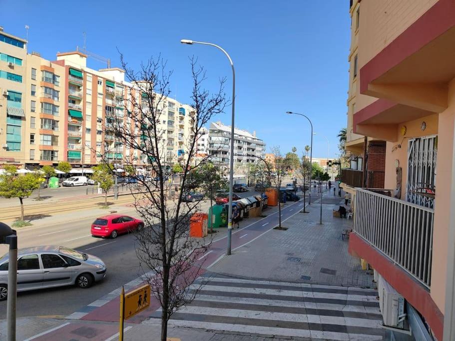 Piso Cerca Universidades Y Playa Валенсия Экстерьер фото